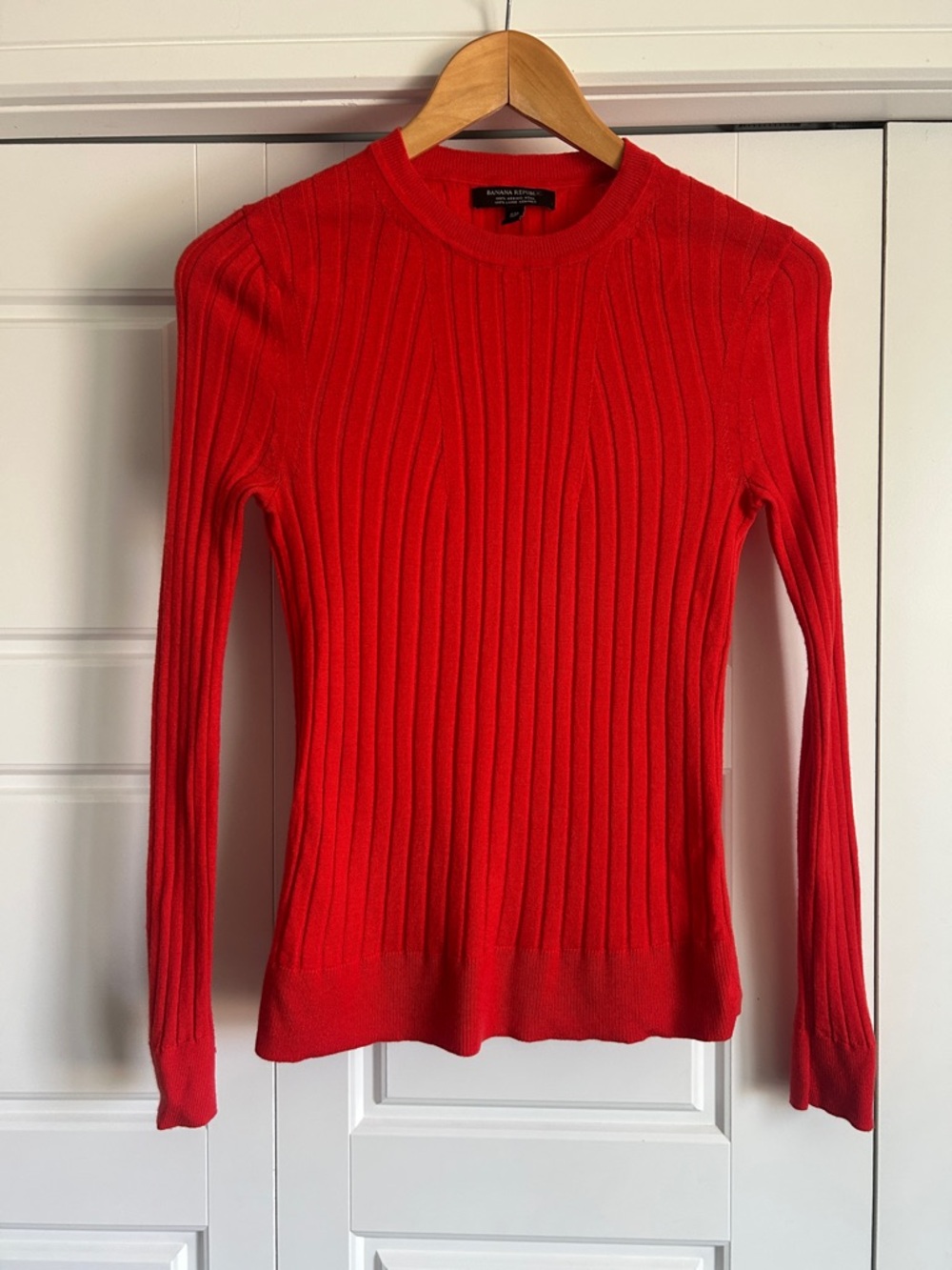 Sweater - Banana Republic/ 💯 Merino Wool